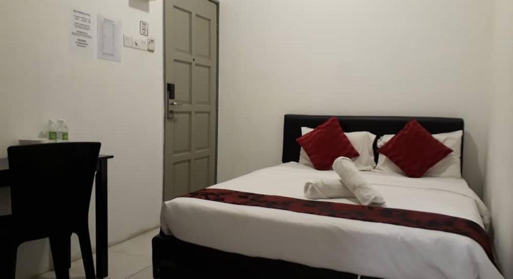 Max Ferringhi Hotel Batu Feringgi Bagian luar foto