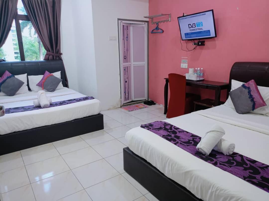 Max Ferringhi Hotel Batu Feringgi Bagian luar foto